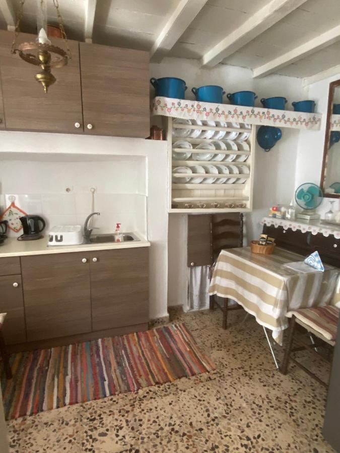 Marthas Traditional House Σύμη Εξωτερικό φωτογραφία