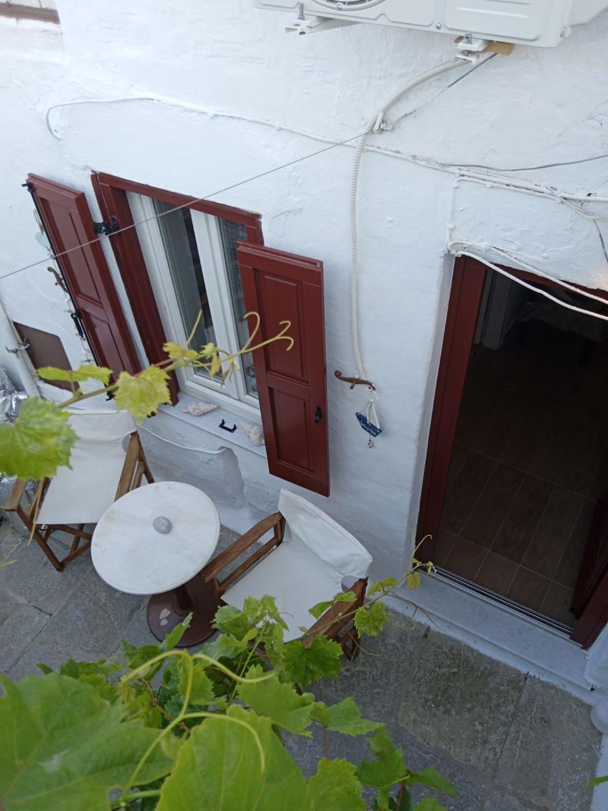 Marthas Traditional House Σύμη Εξωτερικό φωτογραφία